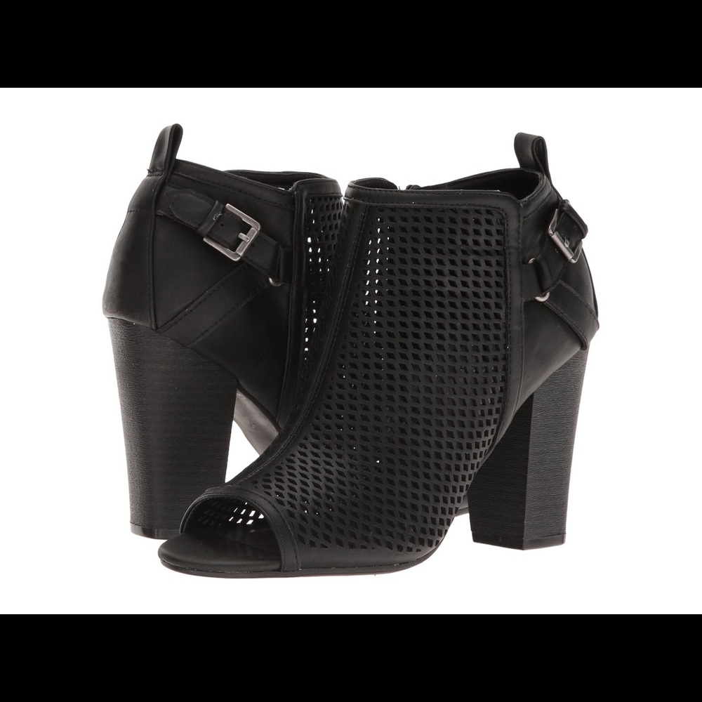 G by Guess Jerzy Heels